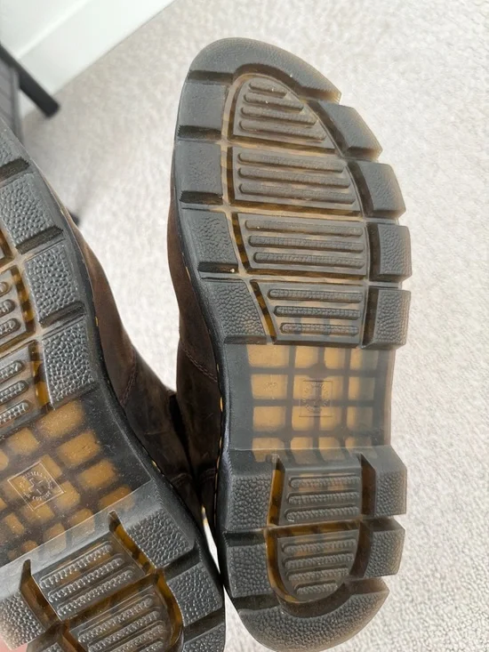 Dr. Marten’s Men's Brown Leather Chelsea Boots with Yellow Stitching - Picture 7 of 7